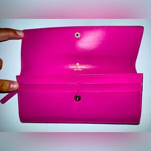 Kate Spade Amelia Fuchsia / Barbie Pink Wallet with red story line interior